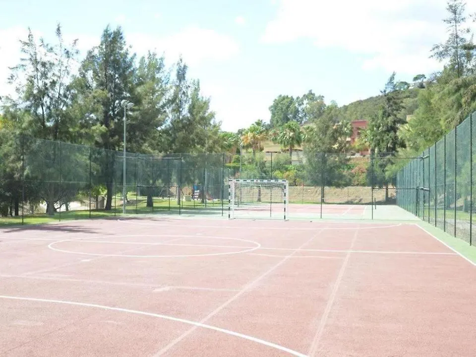 아파트 Parque Botanico Resort 에스테포나